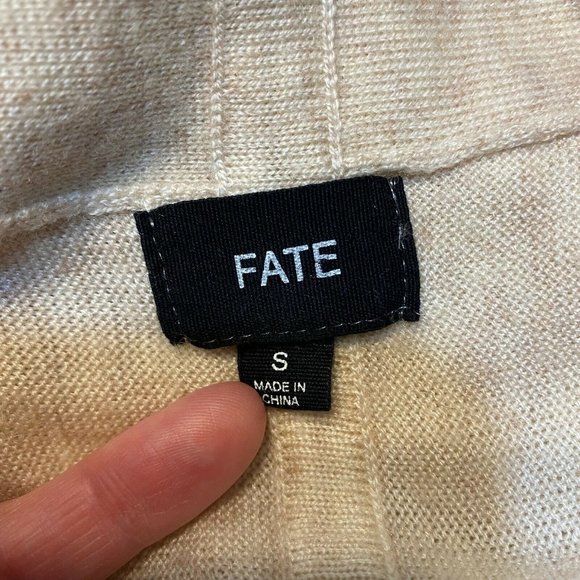 FATE The Label x Stitch‎ Fix Peter Knit Poncho Sweater Cream Wool Blend - Picture 8 of 11